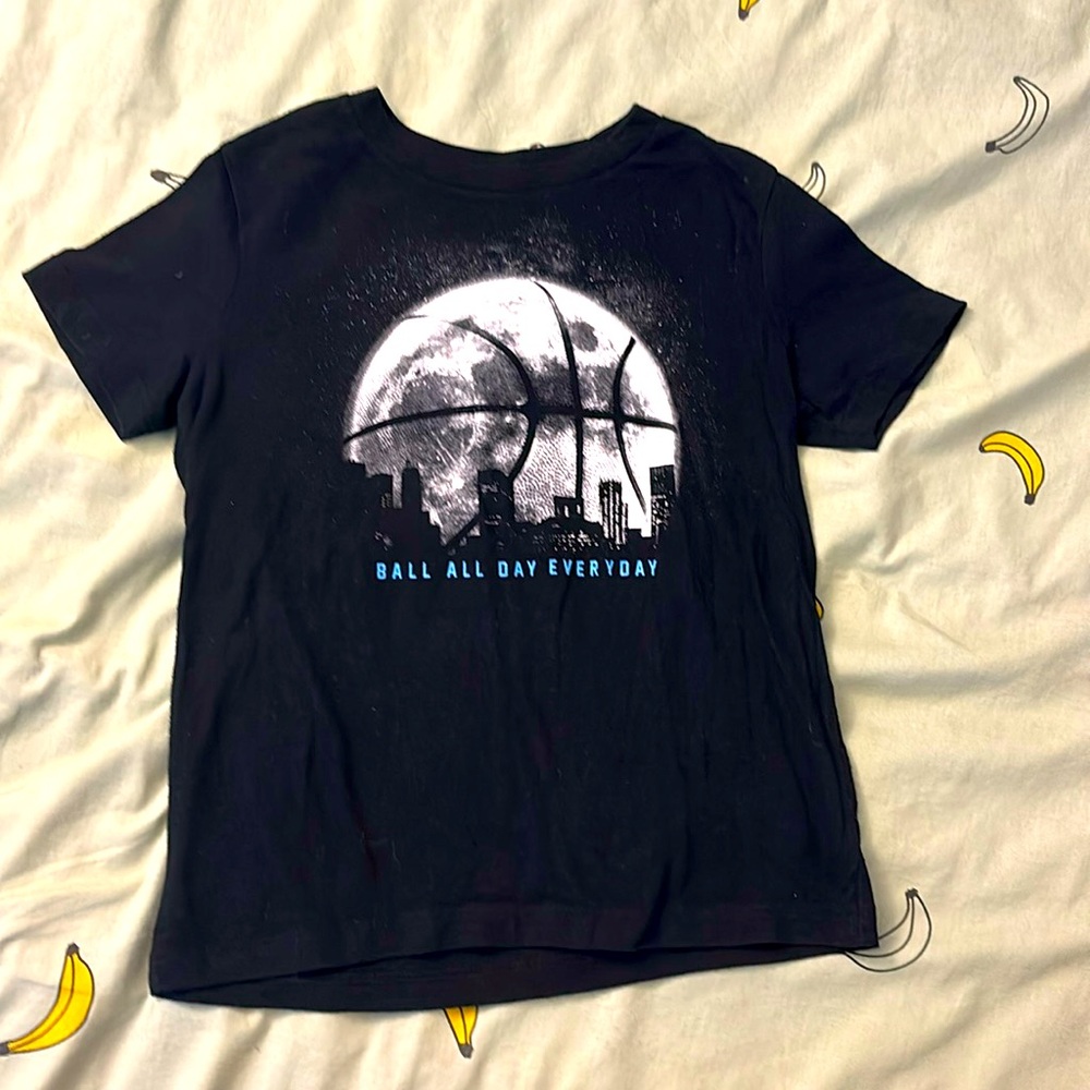 Tshirt size 6-7